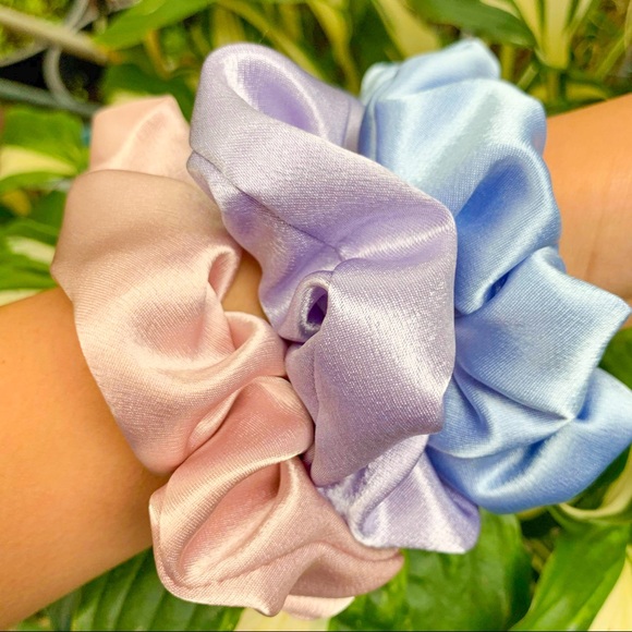Silk satin scrunchies! - Picture 1 of 1